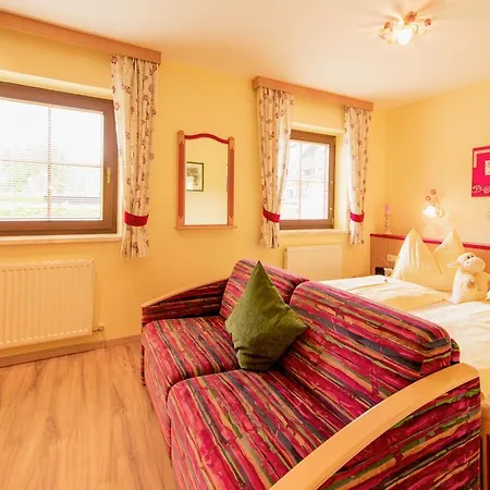 Konukevi Firn Sepp Mauterndorf (Salzburg)